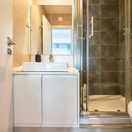 Charming 3 Suites With Terrace Apartment Lisbon