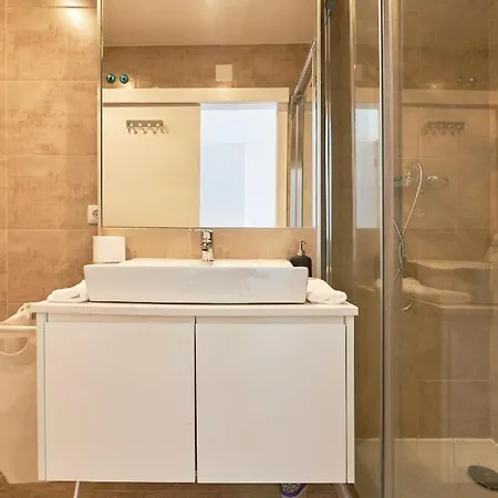 Charming 3 Suites With Terrace Apartment